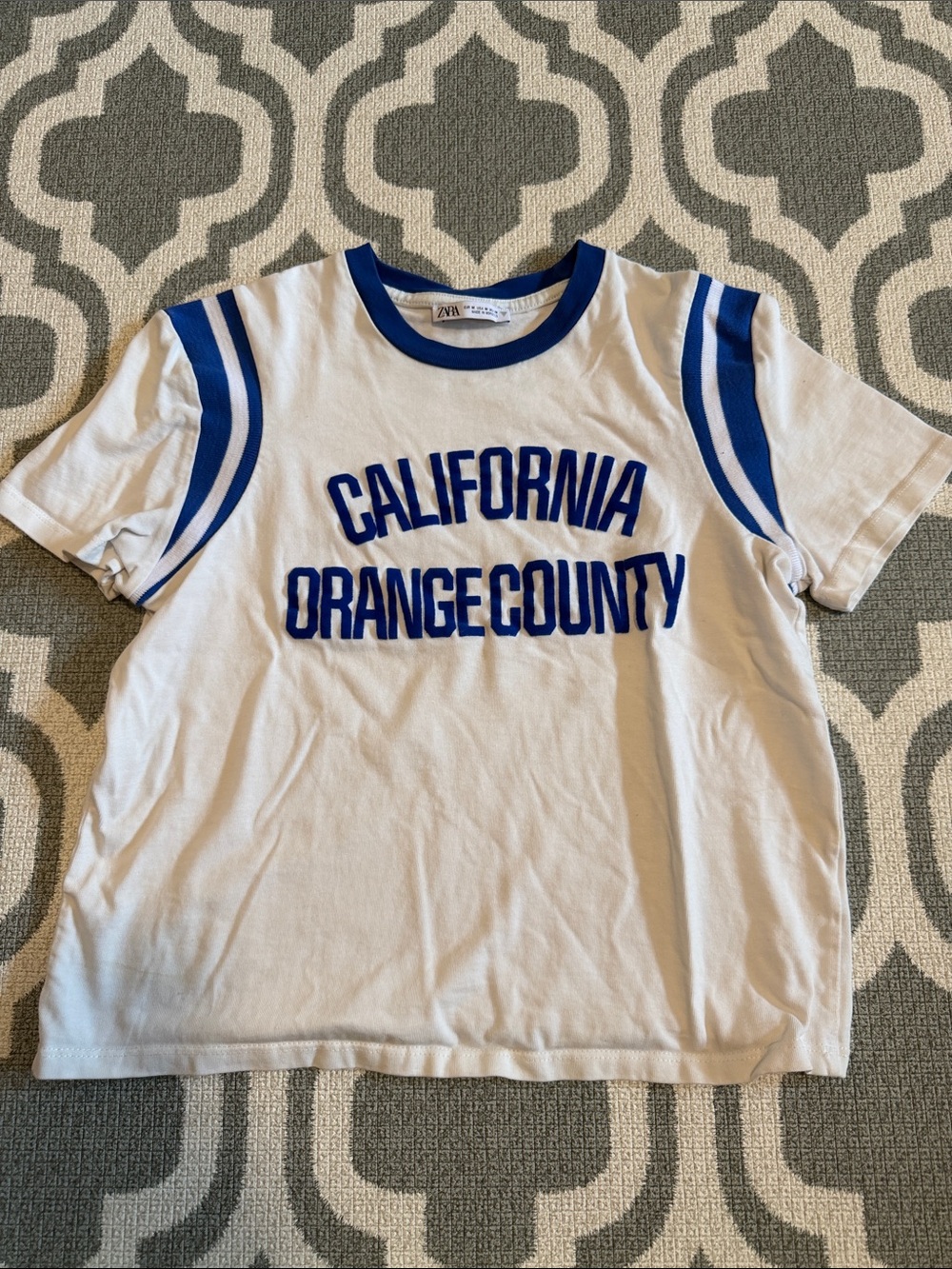 Zara women’s medium sporty Orange County California crop tee